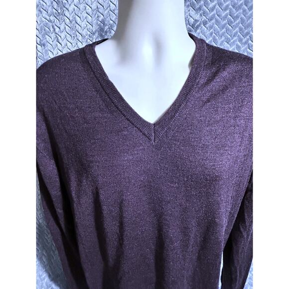 Saks Fifth Avenue Italian Merino Wool & Silk V Neck Pullover Old Money Luxury - Picture 1 of 5